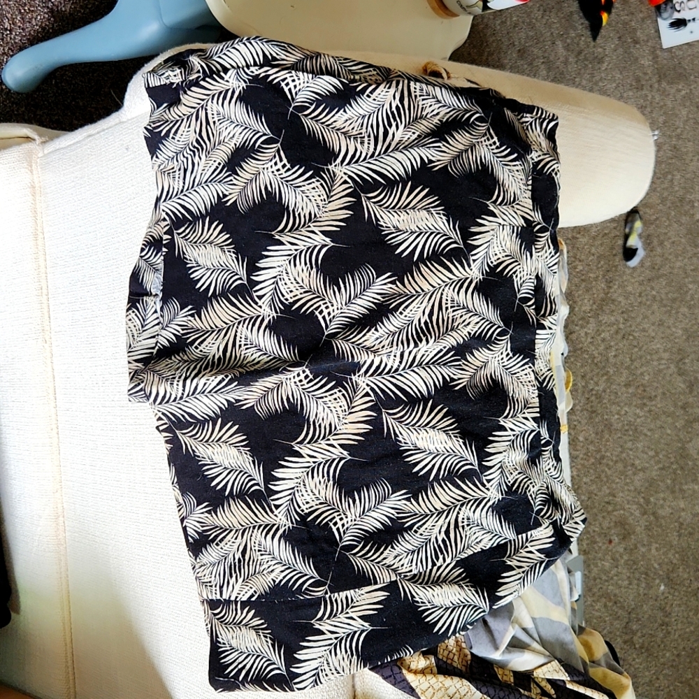 Shorts,  skorts like new